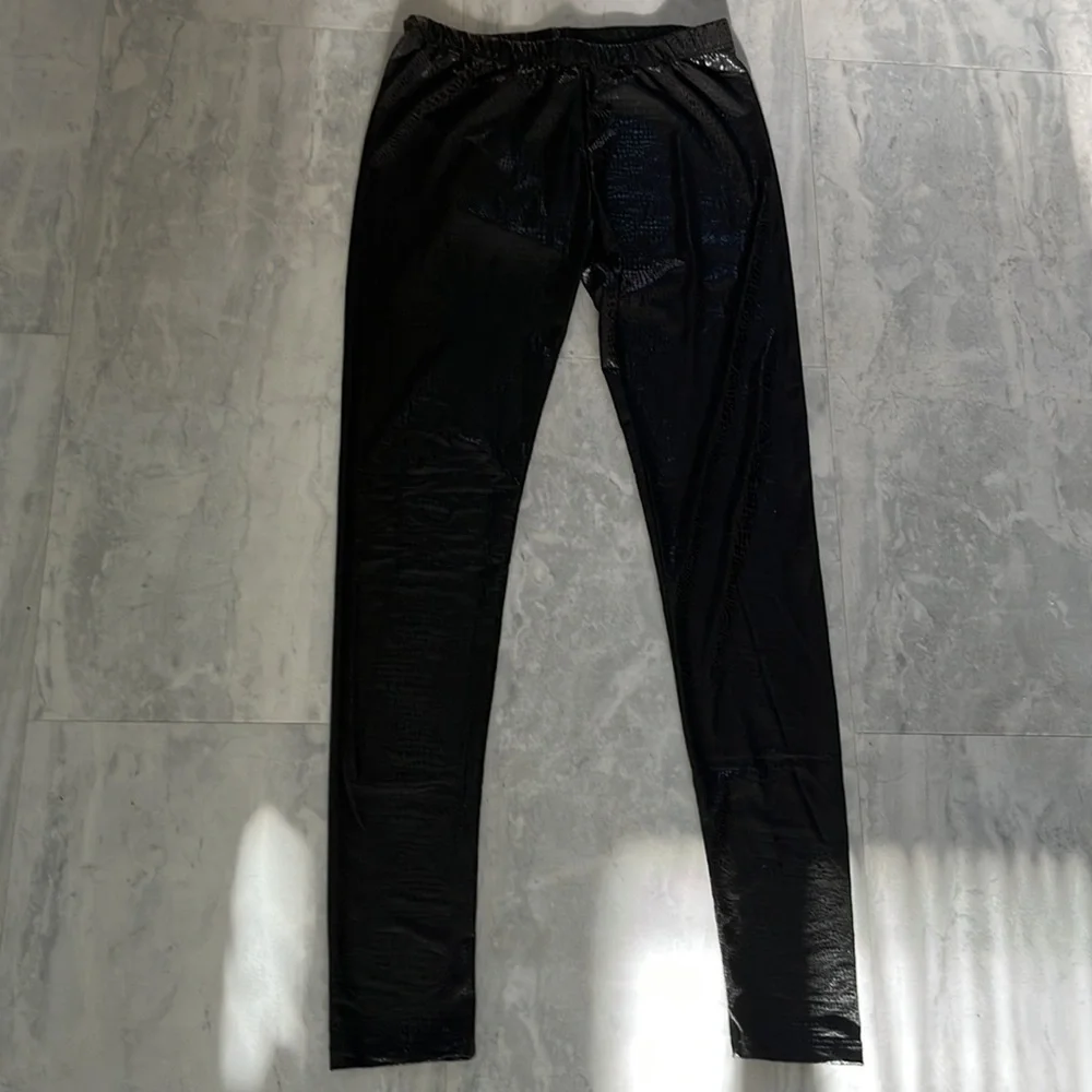 Bebe Leggings Tights 2B Black Snakeskin patterned NWT Size S